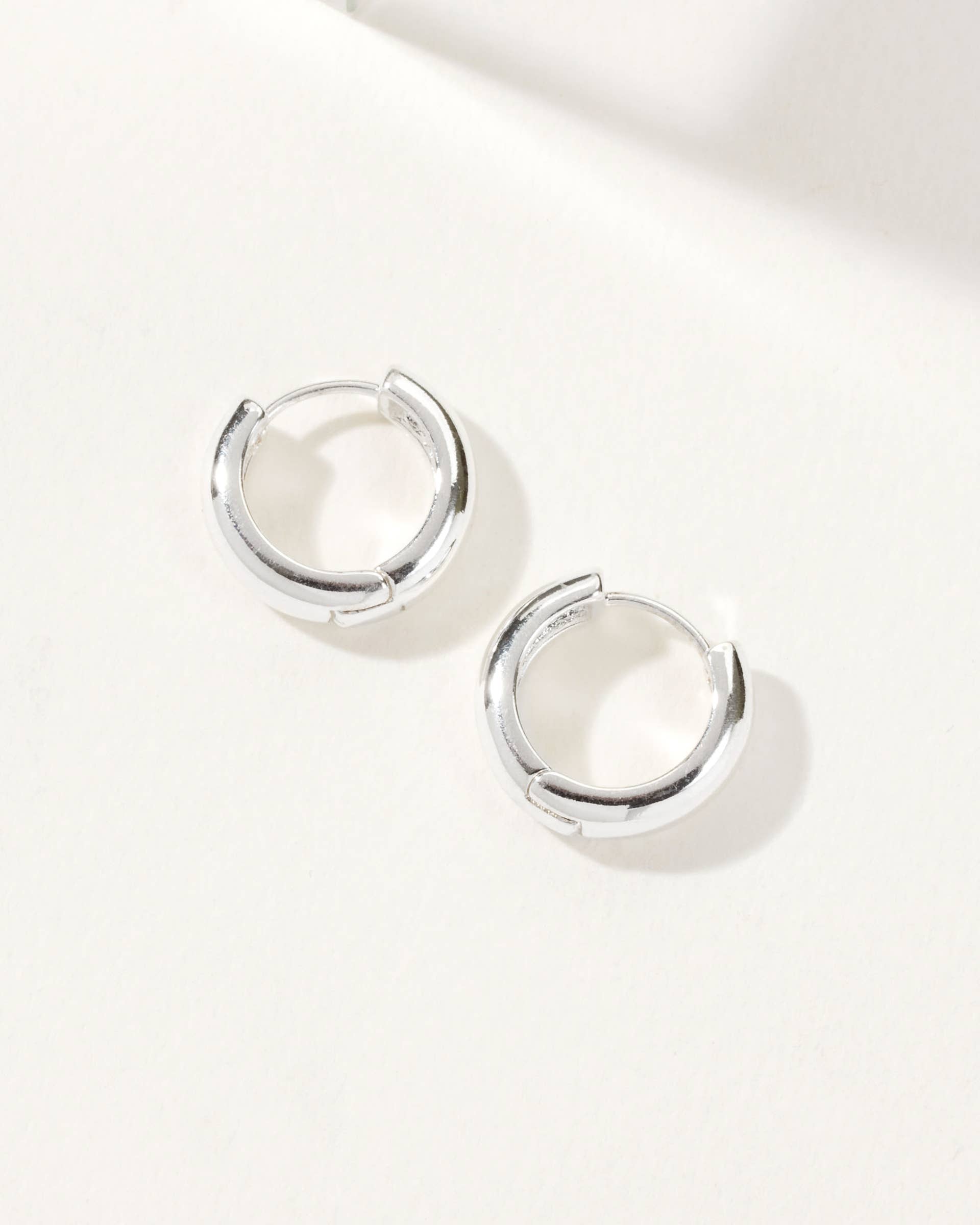 Huggie Hoop Earring- Silver
