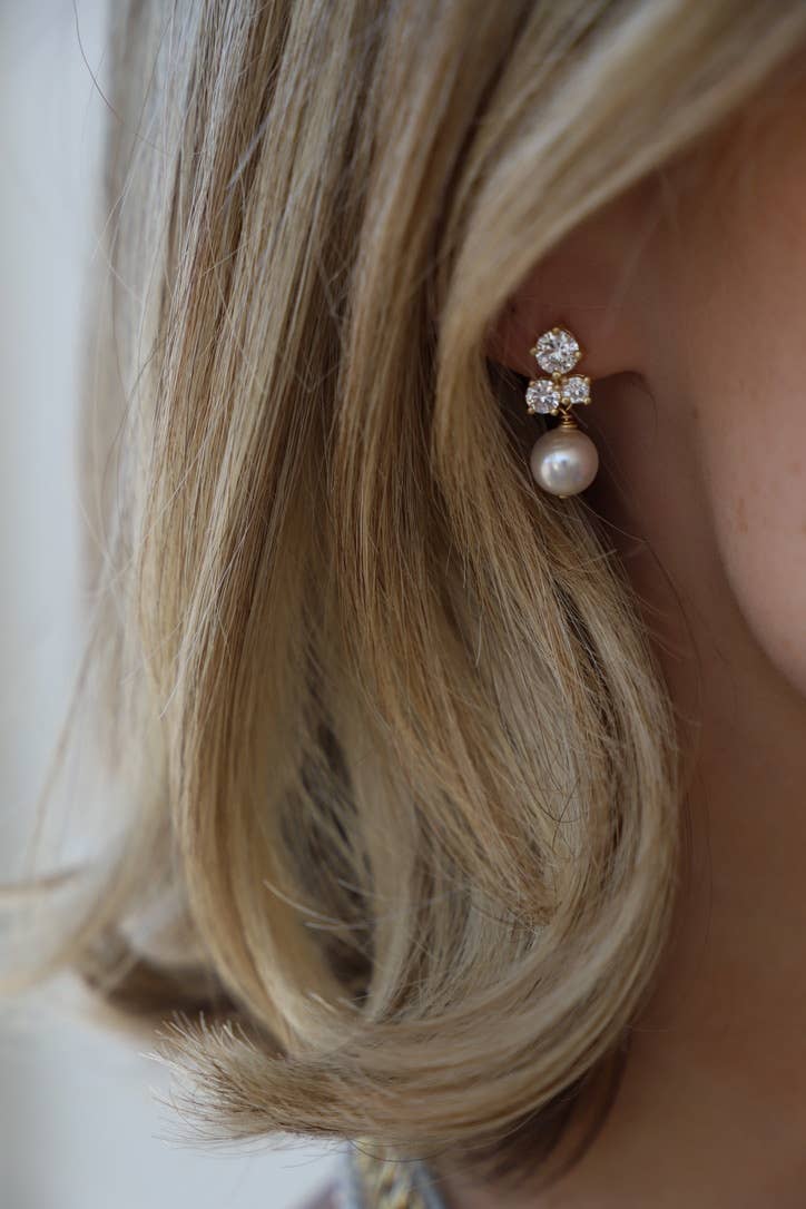 Dahlia Pearl Gold Studs