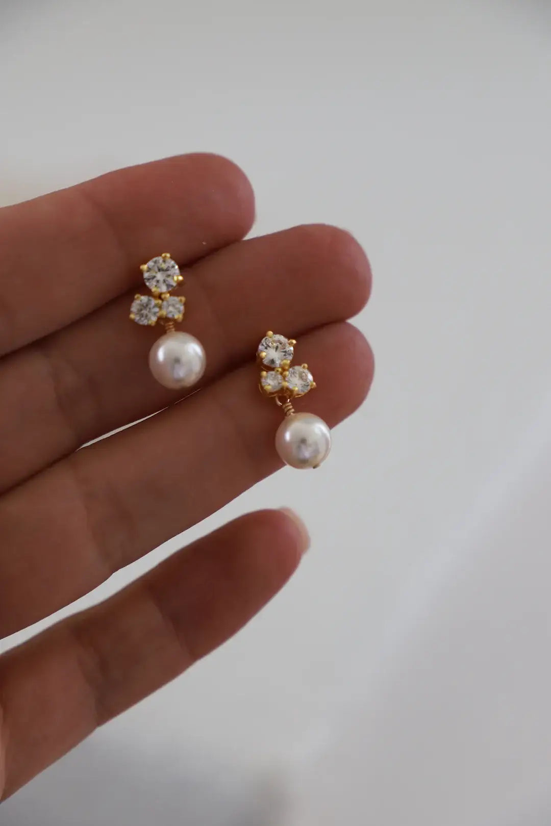 Dahlia Pearl Gold Studs
