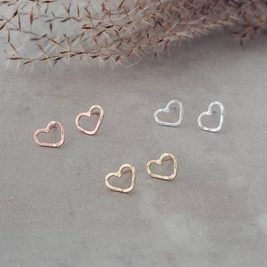 Amore Studs