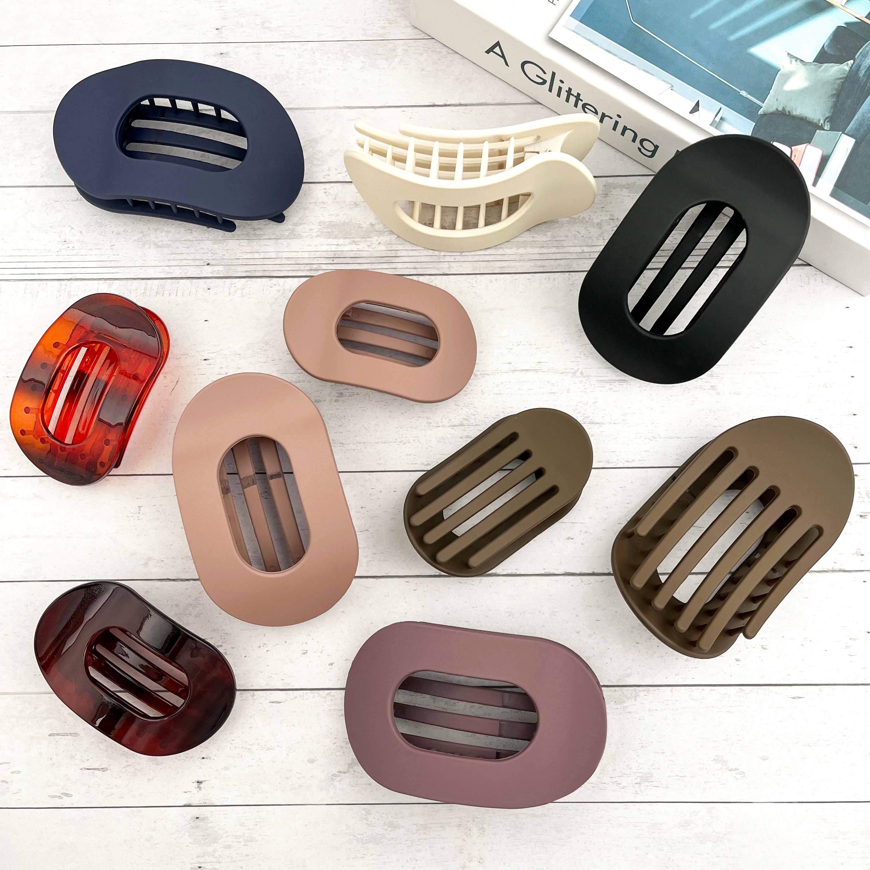 Oval Clip