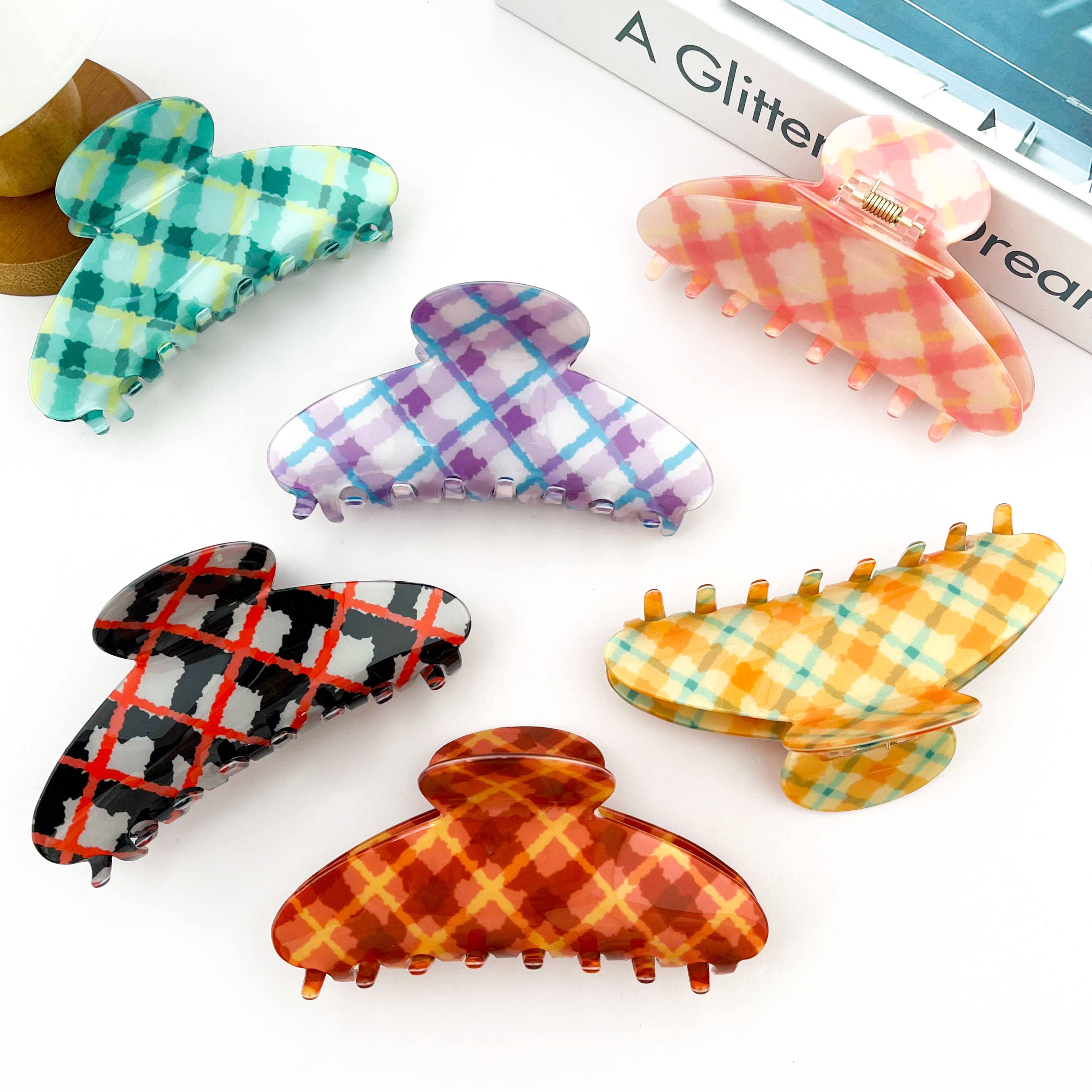 Retro Plaid Claw Clip