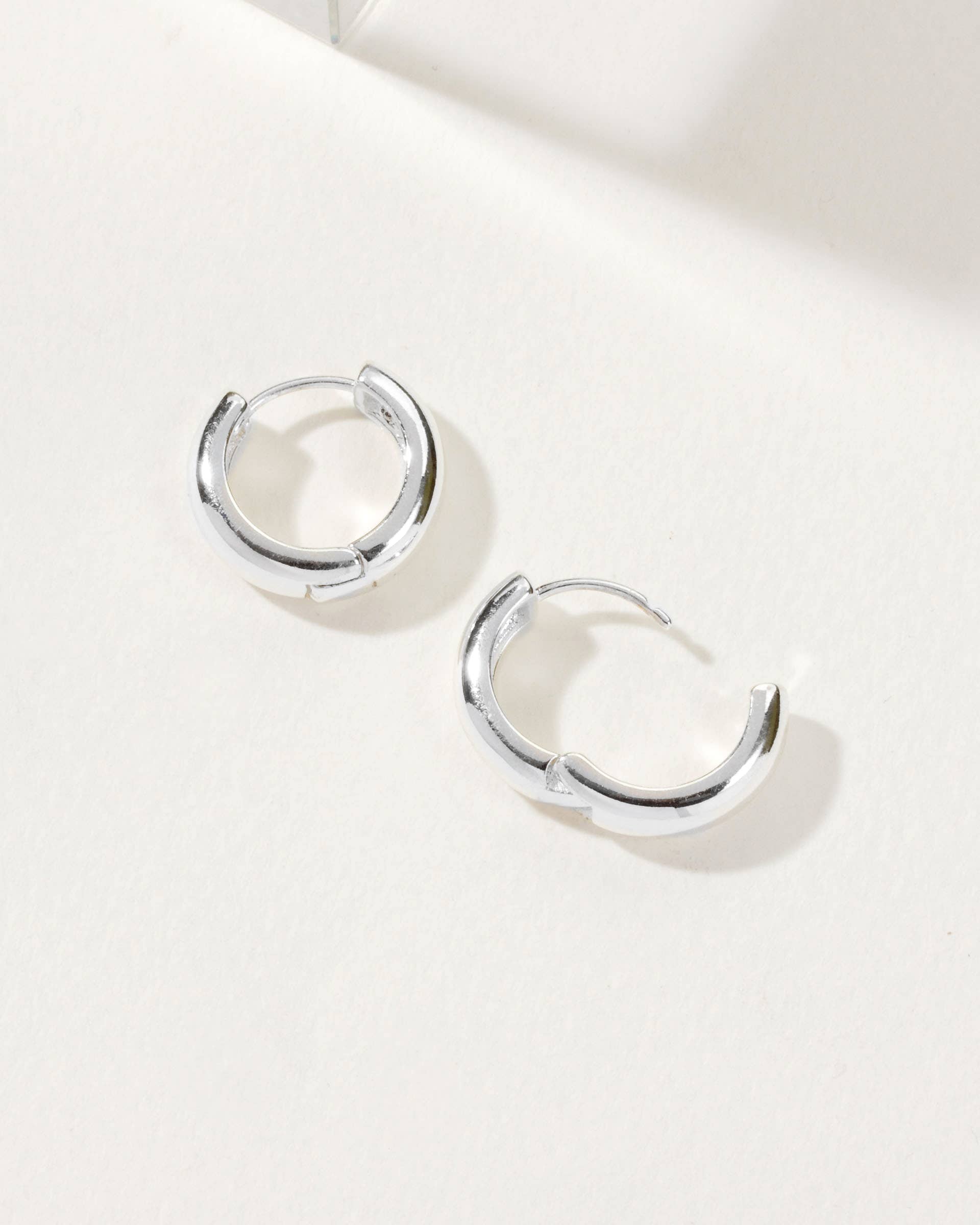 Huggie Hoop Earring- Silver