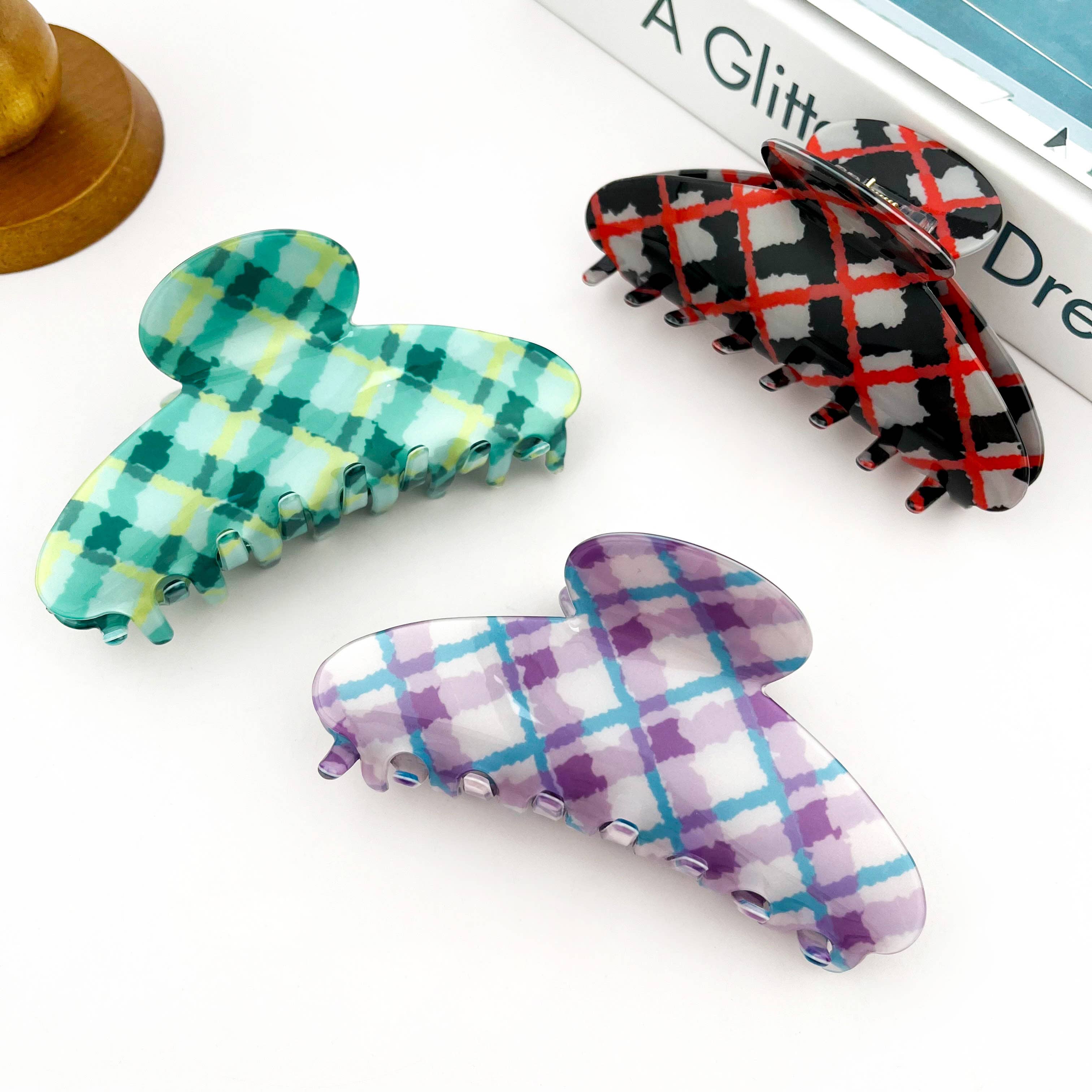 Retro Plaid Claw Clip