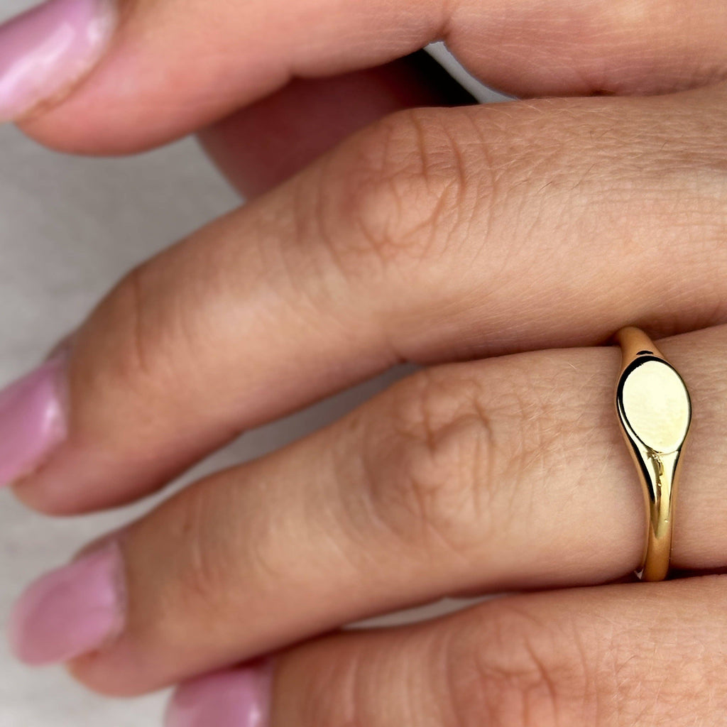 Gold Signet Ring