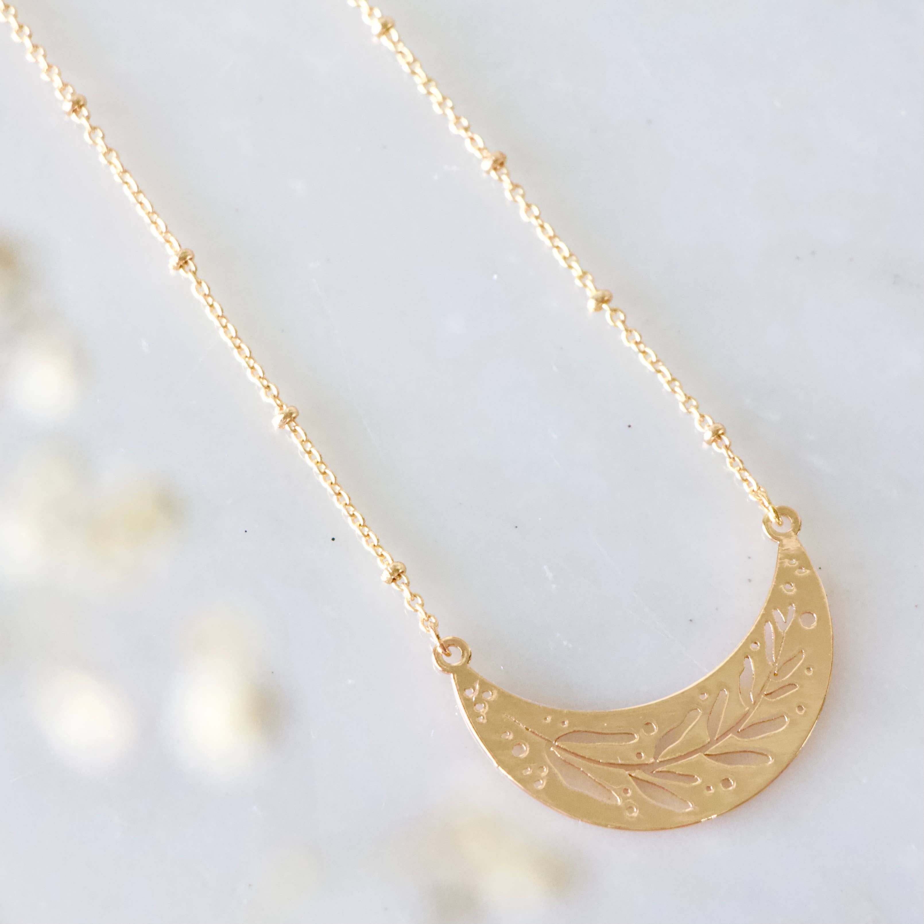 Natural Collar Necklace
