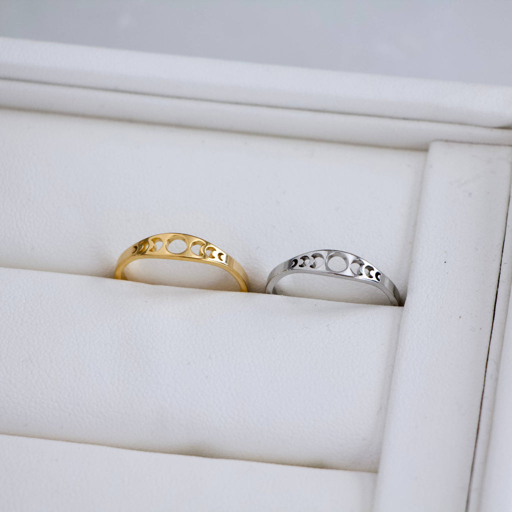 Moon Phase Thin Ring