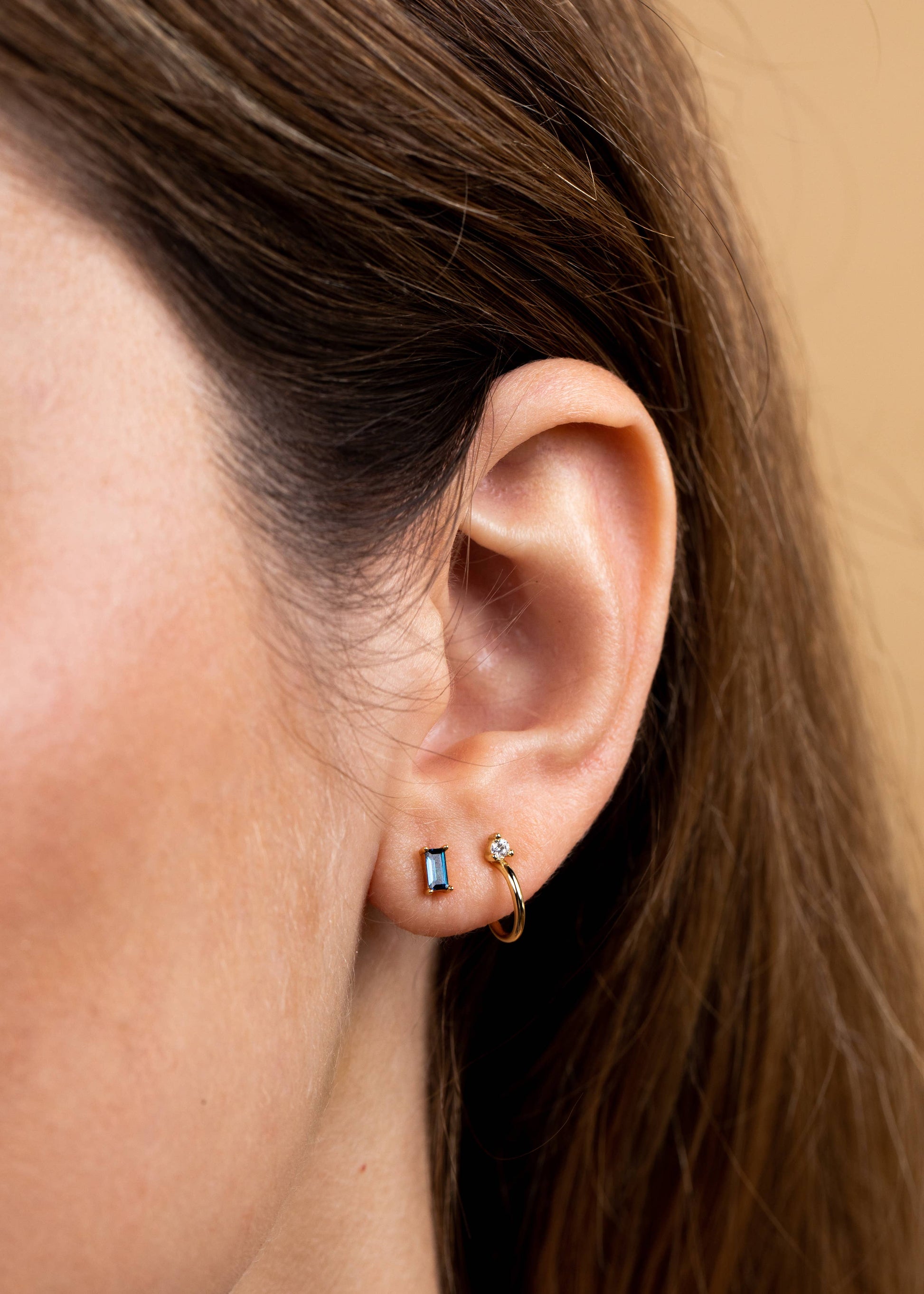 Sapphire Gold Studs