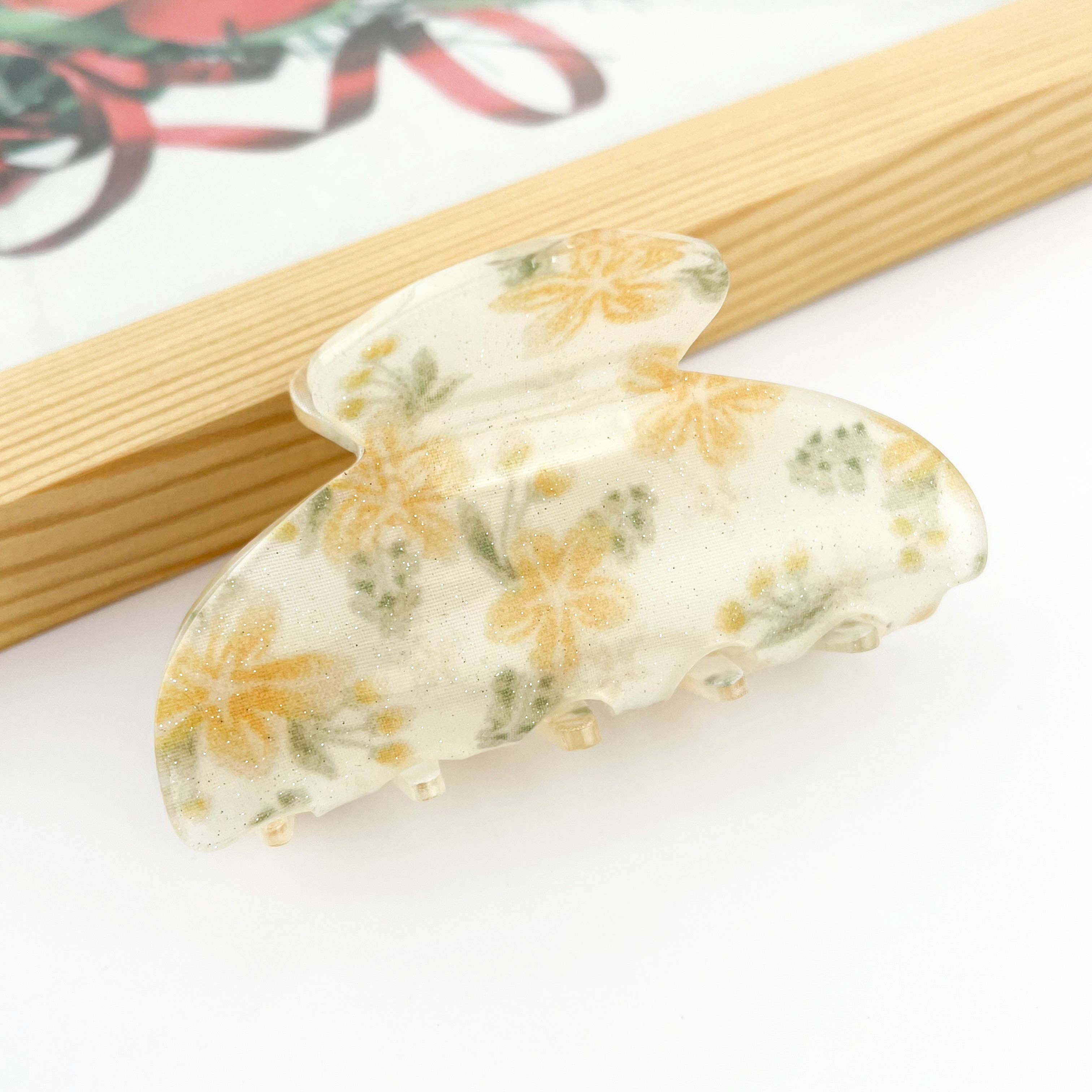 Fresh Florals Clip