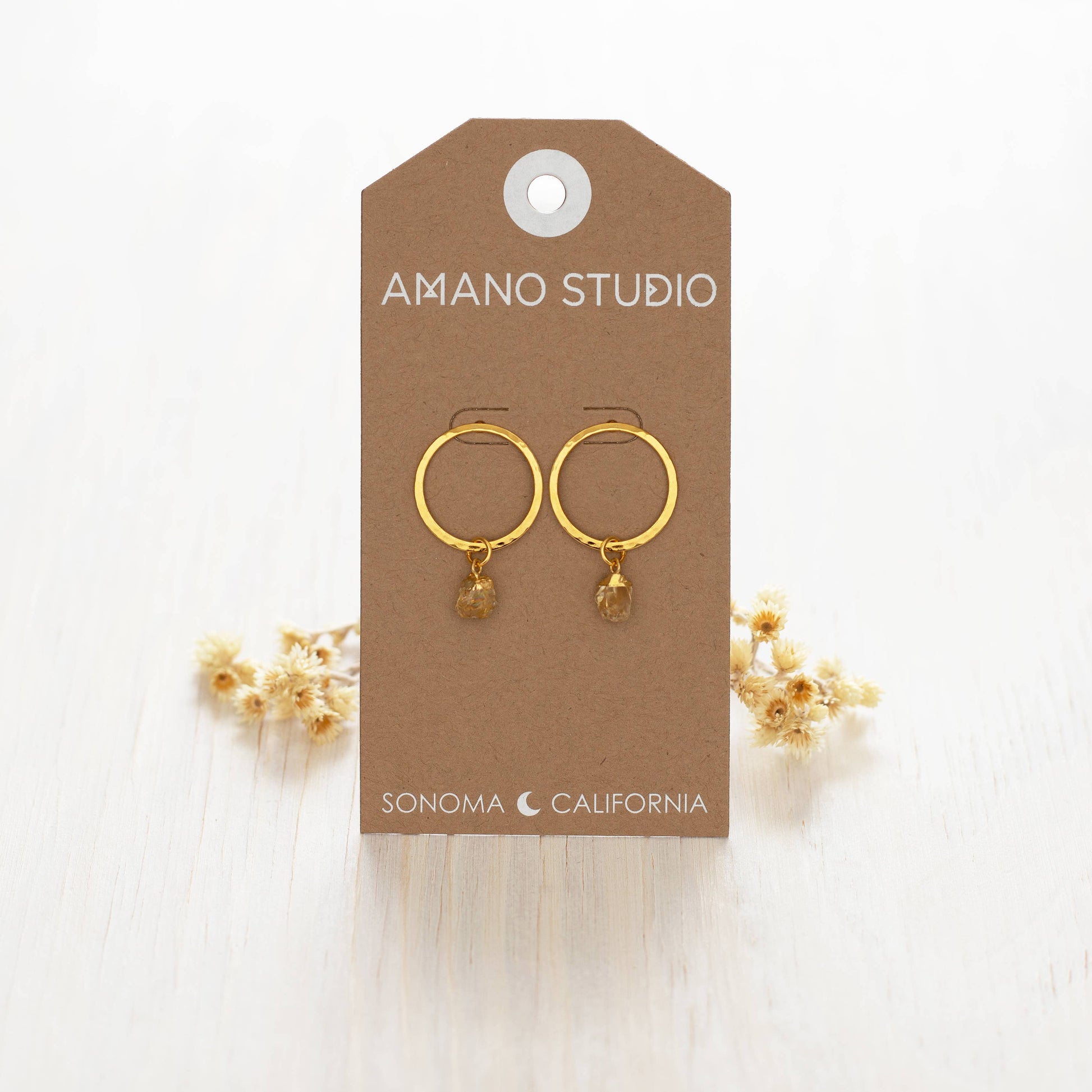 Hammered Ring with Gemstones