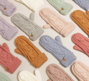 FC Collection: Mitten