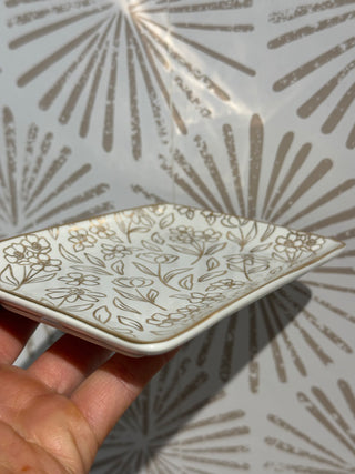 Terracotta Flowers Dish