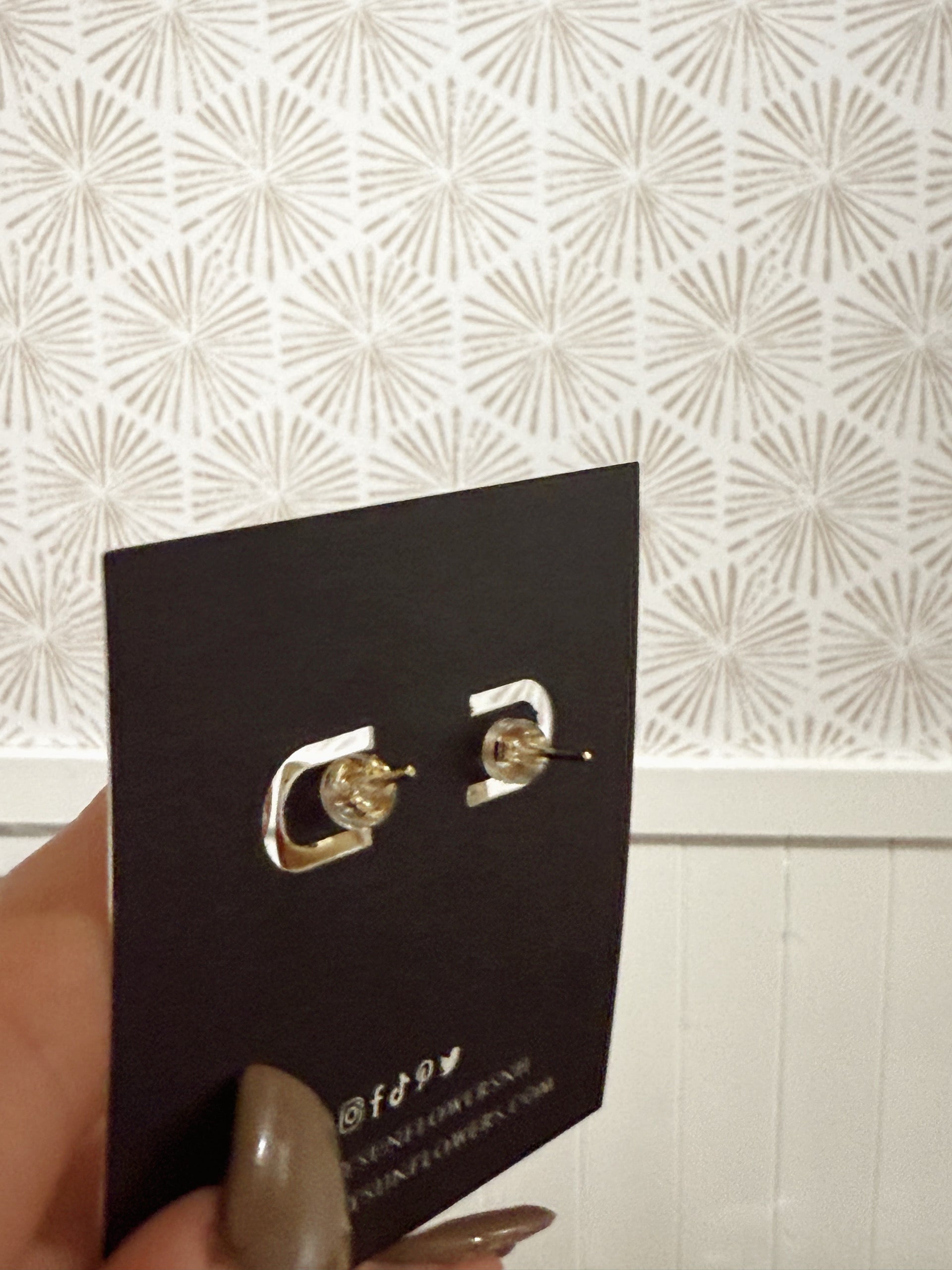 Pearly Dangle Earrings