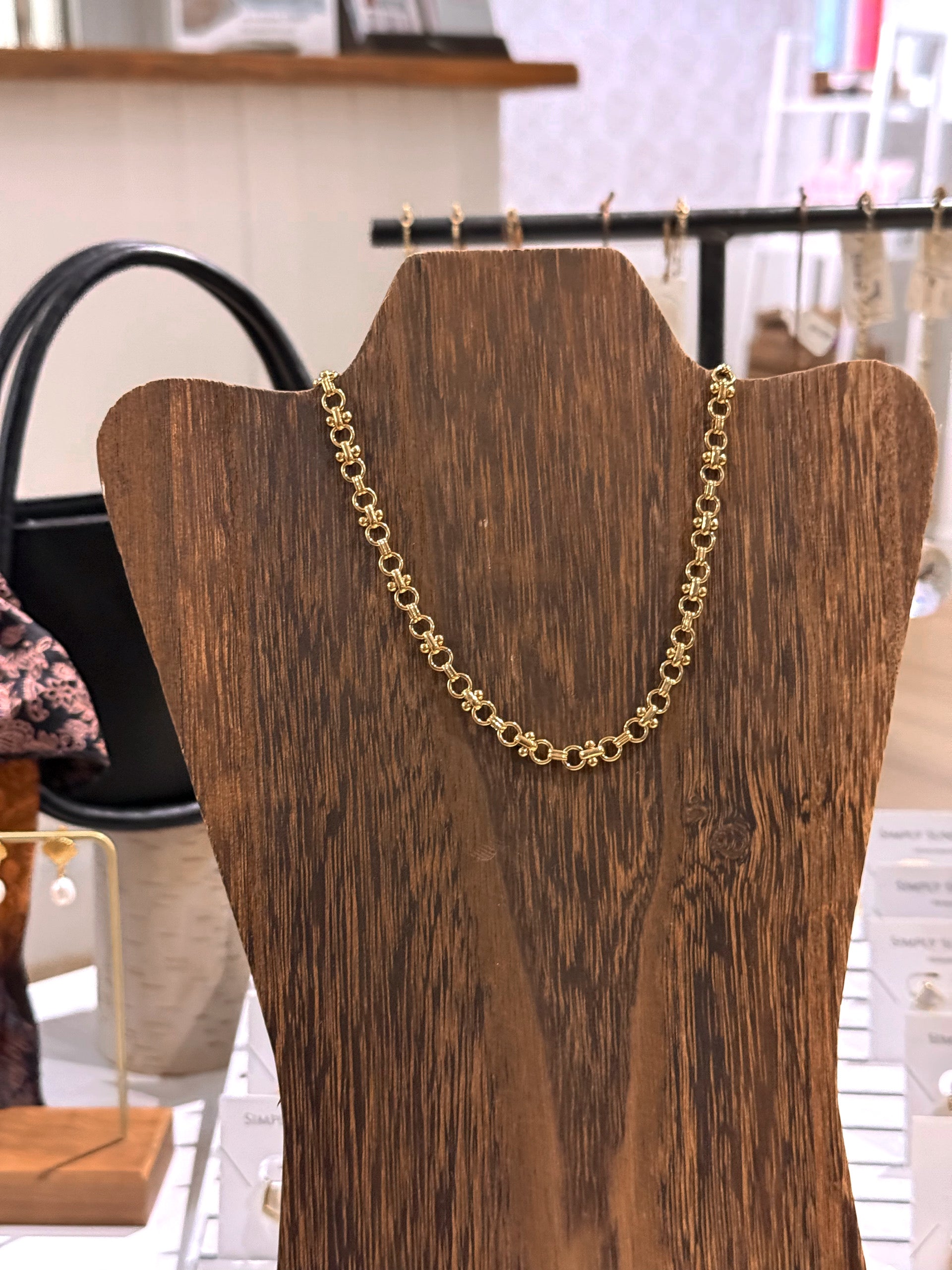 Caroline Gold Chain Necklace