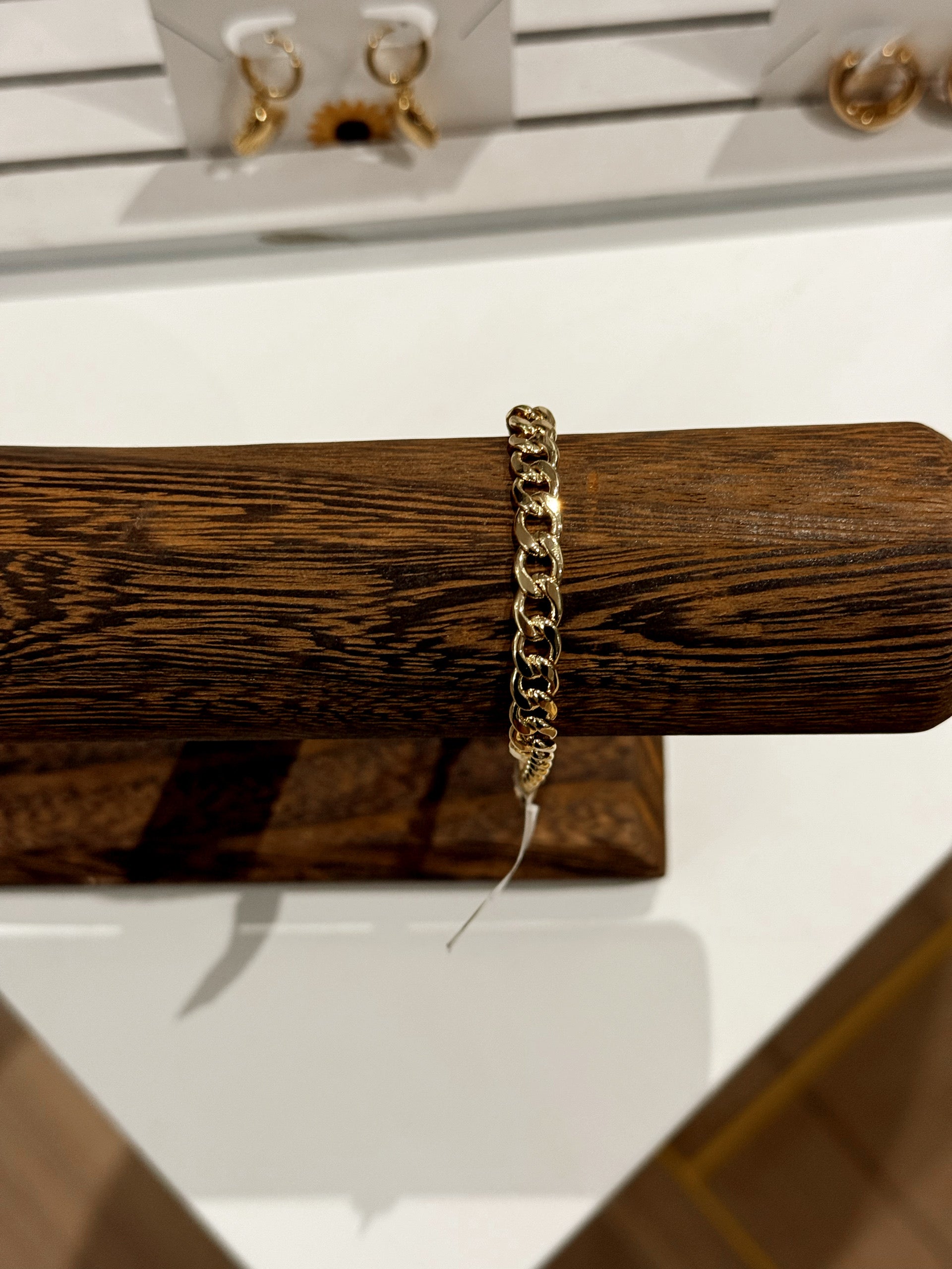 The Curb Bracelet