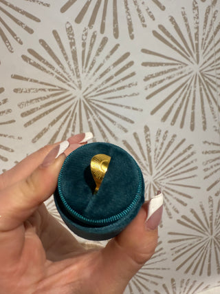 Engraved Moon Shine Ring