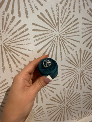 Big Peace Ring