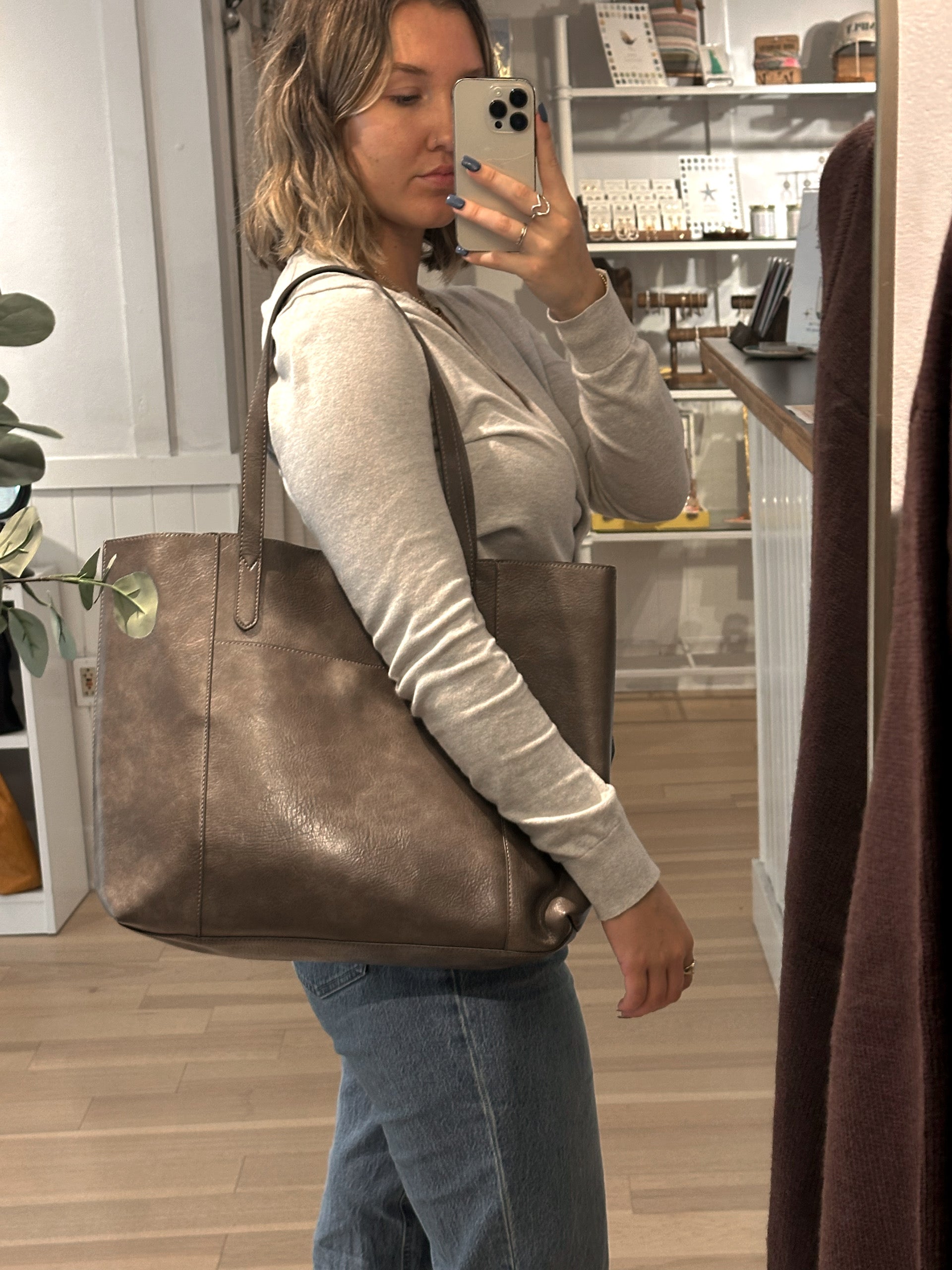 Sandra Tote