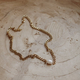 Agatha Necklace - Simply Sunflowers