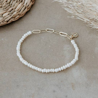 Alyssa Bracelet-White Pearl - Simply Sunflowers