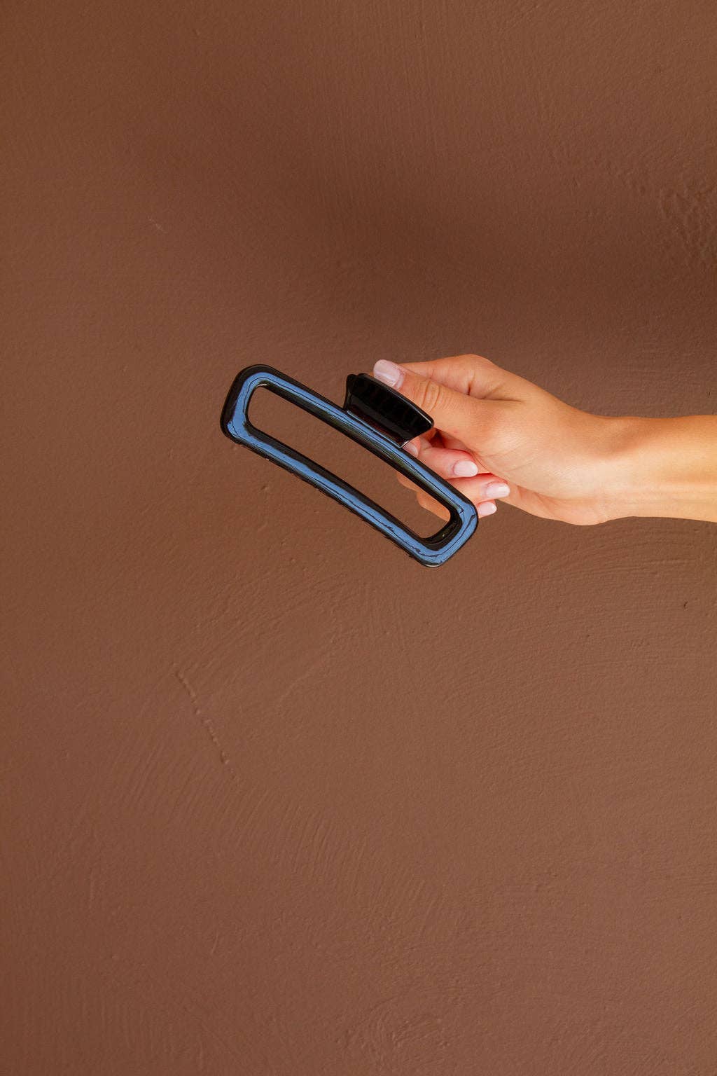 Black Claw Clip
