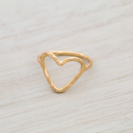 Amore Ring