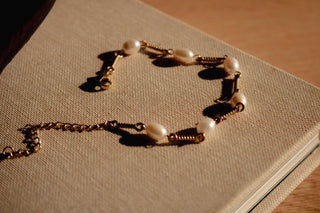 Clove Bracelet - Simply Sunflowers