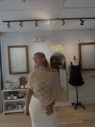 Delilah Knit Poncho Top - Simply Sunflowers