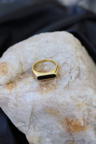 Raven Ring