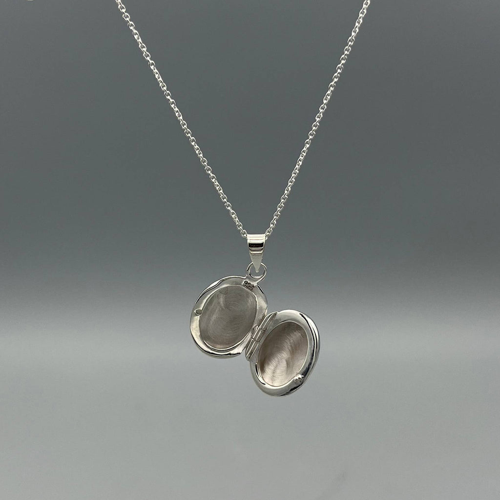Simple Oval Locket