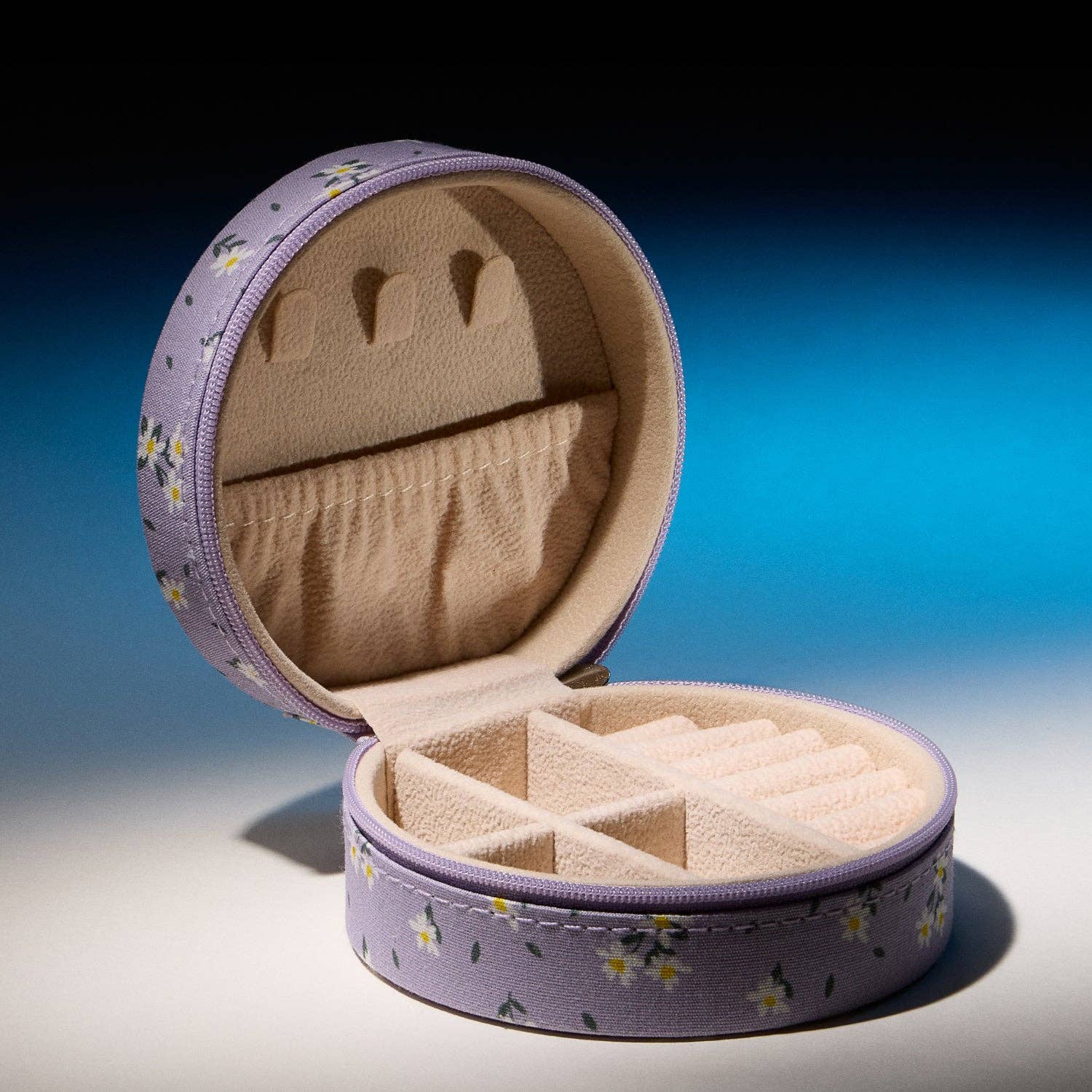 Purple Daisy Travel Jewelry Box