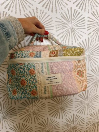 Favorite Floral Makeup Bag - Simply Sunflowers