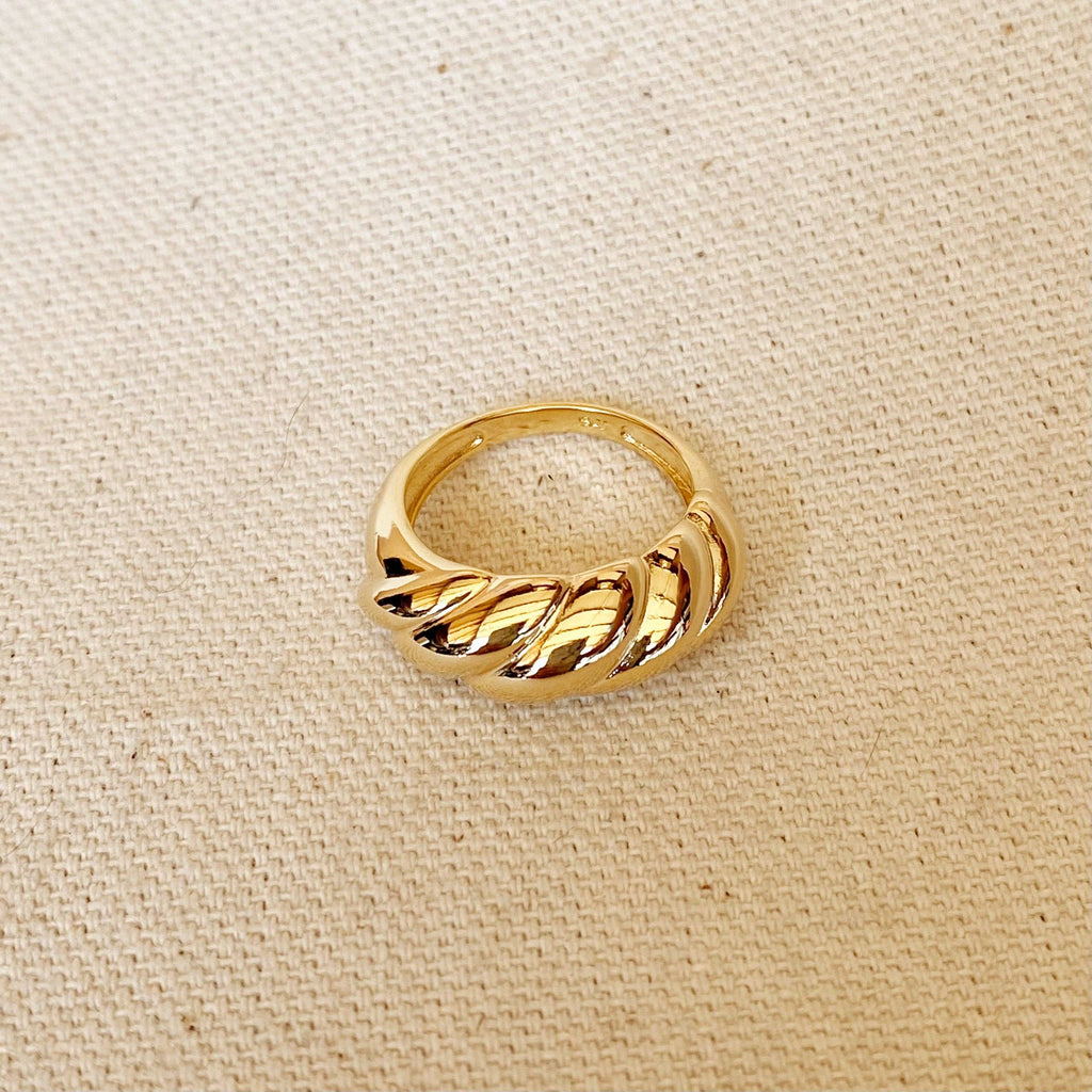 Croissant Ring
