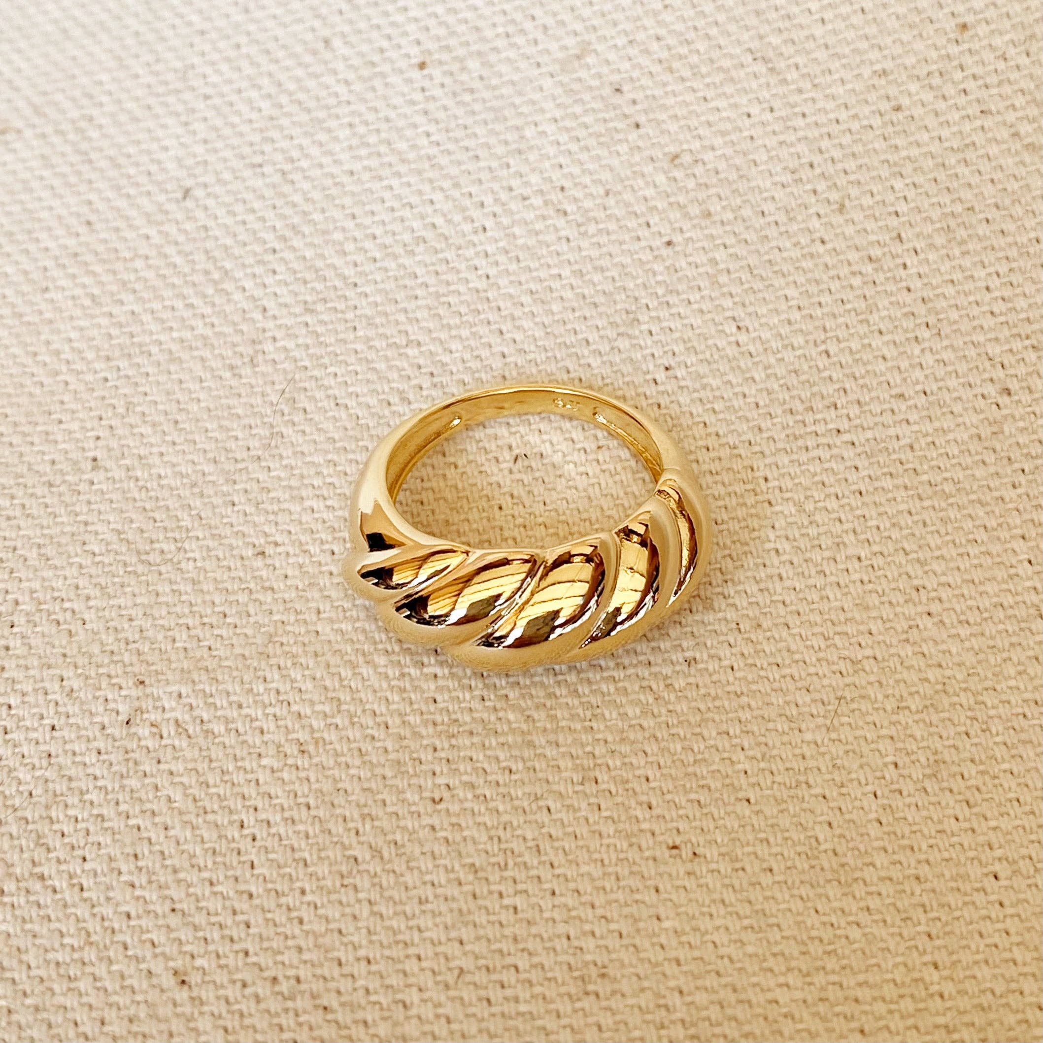 Croissant Ring