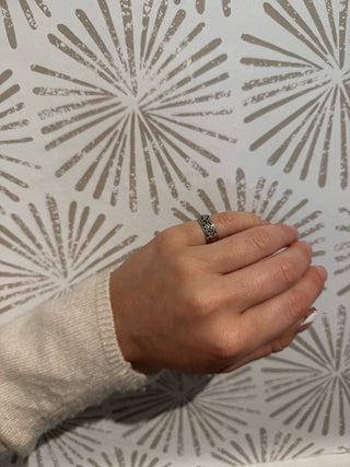 Flowering Ring - Simply Sunflowers