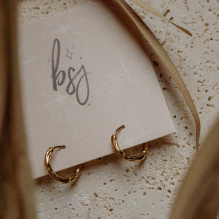 Lara Huggies - Simply Sunflowers