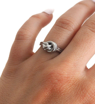 Love Knot Ring | Silver - Simply Sunflowers