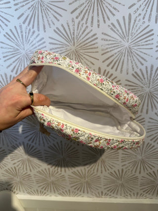 Meadows Makeup Bag - Simply Sunflowers