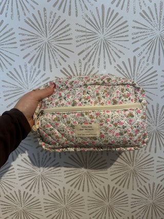 Meadows Makeup Bag - Simply Sunflowers