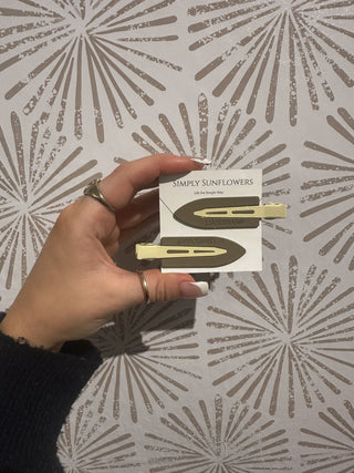 Neutral Makeup Barrettes - Simply Sunflowers