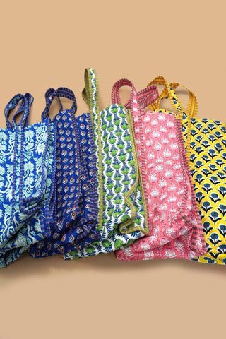Reversible Quilted Tote - Simply Sunflowers