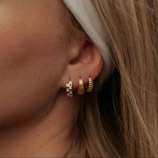 Rory Hoops - Simply Sunflowers