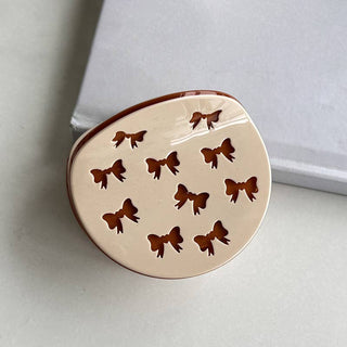 Round Polka Dot Clip - Simply Sunflowers