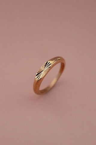 Starburst Signet Ring - Simply Sunflowers