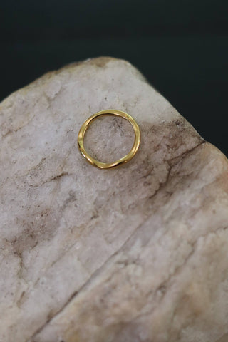 The Wavey Ring - Simply Sunflowers
