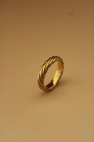 Twyne Ring - Simply Sunflowers