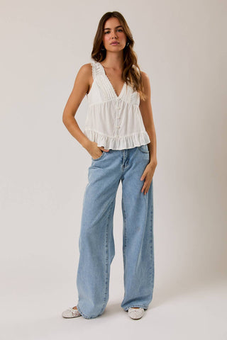 V-NECKLINE TOP WITH LACE TRIM - Simply Sunflowers