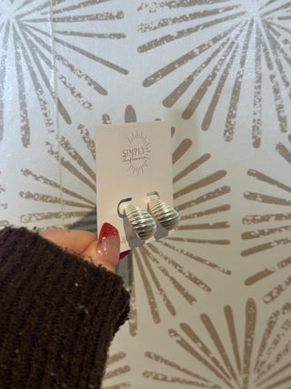 Vintage Shell Hoop Earrings - Simply Sunflowers