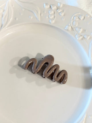Wavy Hair Clips - Simply Sunflowers