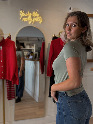 Willow Short Sleeve Top - Simply Sunflowers